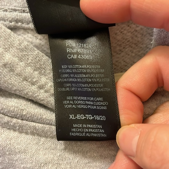 University of Michigan gray hoodie youth size 18/20 - Picture 2 of 8